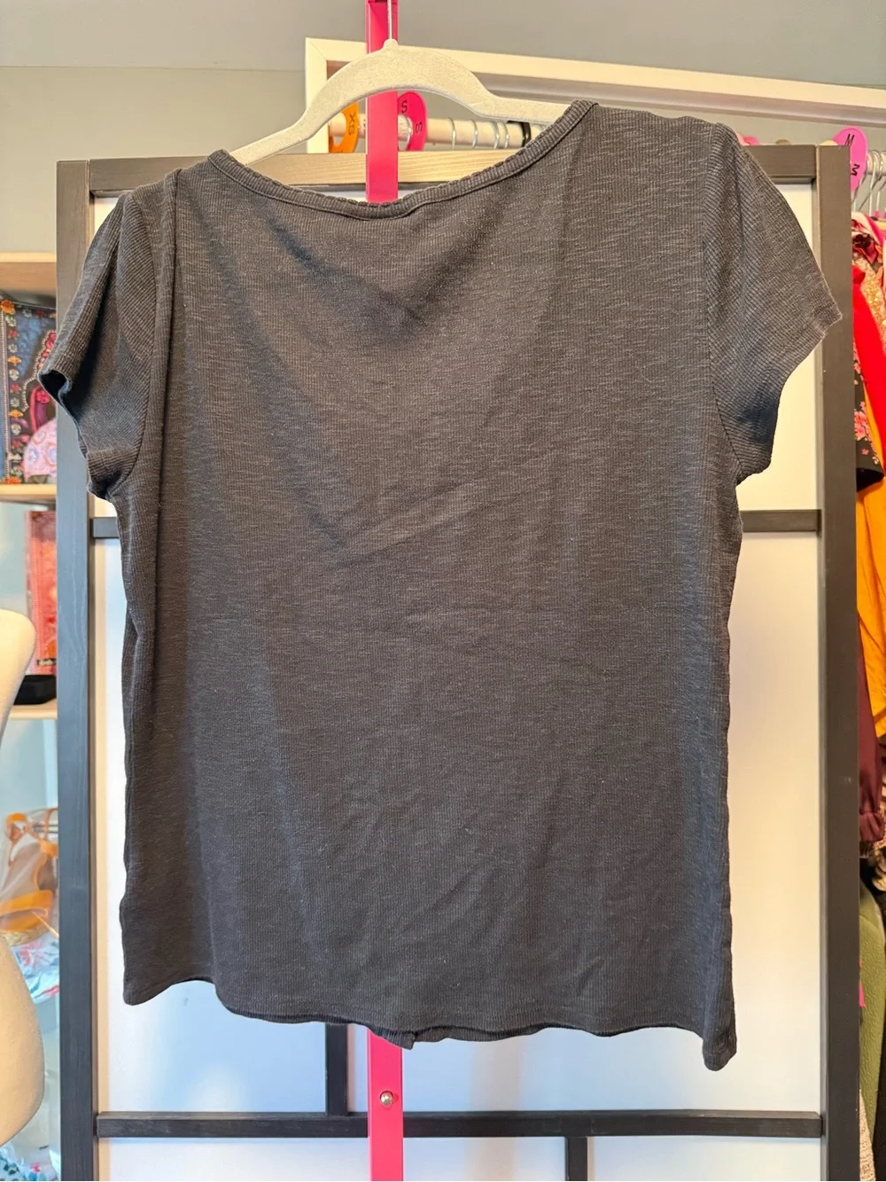 GAP Black Ribbed Henley Tee | Size Large | Preloved